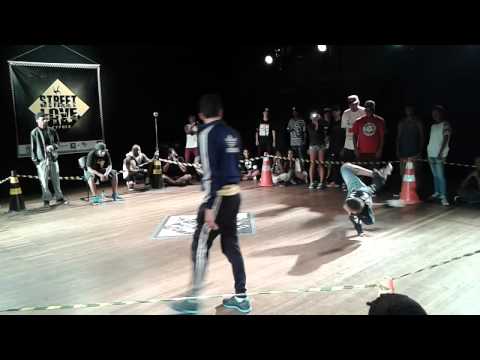 Street Love Cypher B.boy Skillo VS ???