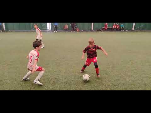 Prima repriză Academica București 2-5 ACS inizio București juniori