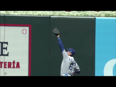 김혜성 9번타자 중견수 선발 2타수 1안타(3루타 1) 2타점! 김혜성, 미친 캐치! 3회말을 끝내는 슈퍼 플레이! 2025/06/09