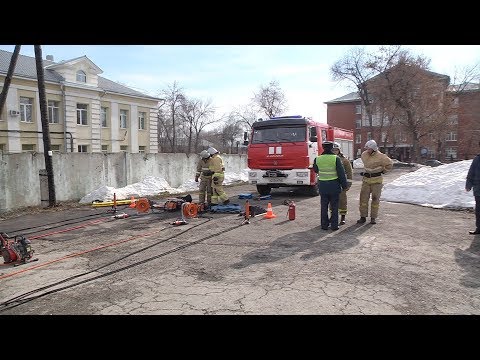 В Самаре проходят соревнования среди отрядов МЧС