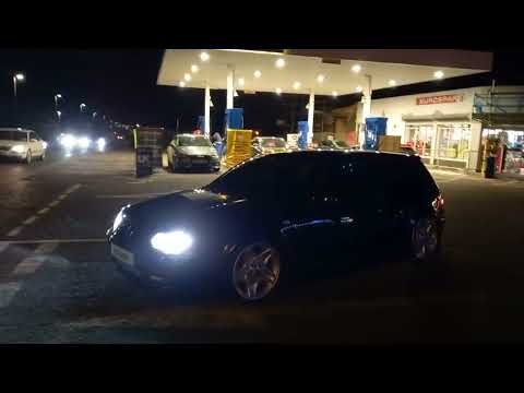 port sunday cars leaving the spar