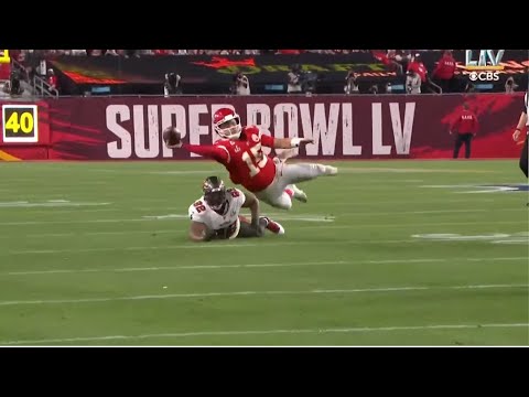Patrick Mahomes Makes A CRAZY Throw & Darrel Williams Drops TD Pass That Hits Him In The Face