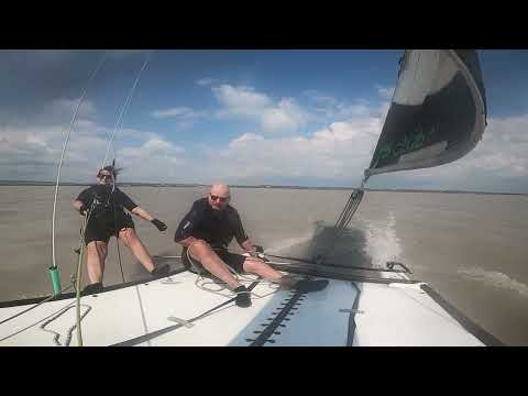 Flying the Hull of the Hobie15 with 15 kts at the  Segelschule Neusiedl