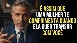 4 cumprimentos que uma mulher te dá quando está louca por você e você não percebe | Segredos do John
