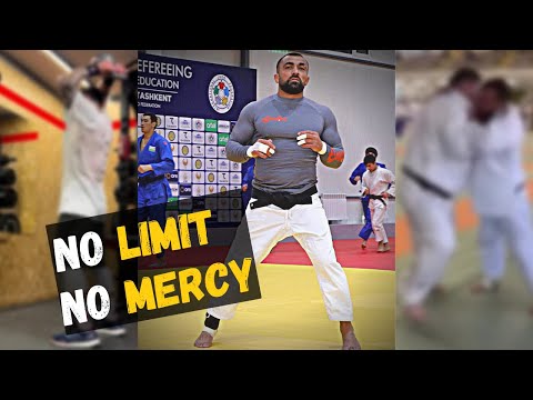 Ilias Iliadis He Never Stops