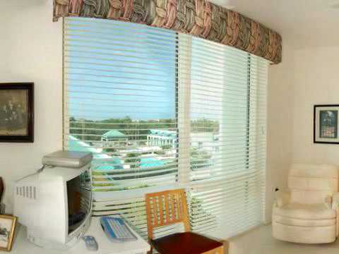 download lagu mp3 mp4 The Claridge Naples, download lagu The Claridge Naples gratis, unduh video klip The Claridge Naples