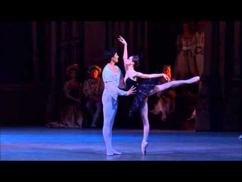 Swan Lake (Čajkovskij) | Mariinsky ballet 2006 | Ulyana Lopatkina is BLACK SWAN