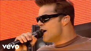Ricky Martin - Livin La Vida Loca (Live)