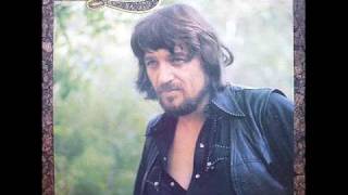 Waylon Jennings -  Them Old Love Songs