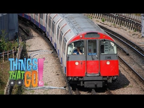 * LONDON UNDERGROUND TRAIN * | Trains For Kids | Things That Go TV!