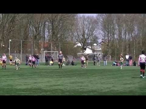 Alphense Boys ND1 - Voorschoten 97 ND1 0-2 Akif Hancer (assist Yassin Oukili)