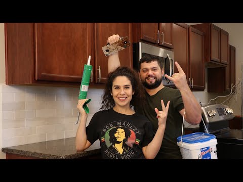 image-Can you remove backsplash without damaging drywall?
