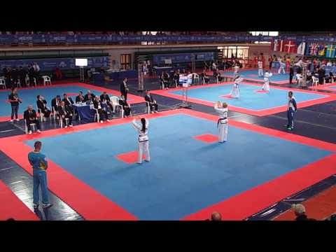Anna Moiseienko (Ukr) v Tanja Verboten Female 2nd Dan Tul