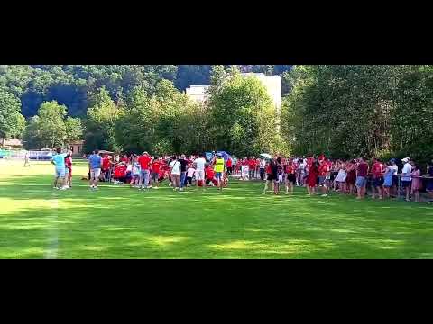 Siegesjubel TV Straßdorf nach dem Aufstieg in der Relegation gegen den TSV Hüttlingen am 19.06.2022