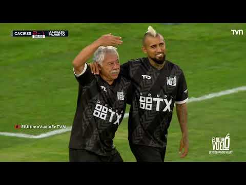 He's 73 years old! Carlos Caszely's goal that sent fans into a frenzy