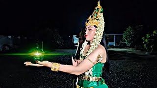 Download lagu UJI COBA MUSTIKA KHAROMAH RAJA KEPADA SELURUH RONGGENG mp3