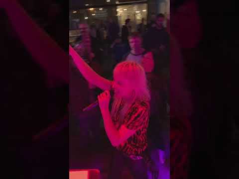 Rebel Queens - It's a Long Way to the Top