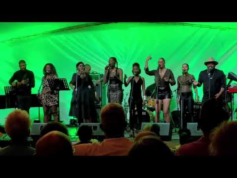 Bena Mayó ft Naomi Overman - Sklamashon na Shon Grandi