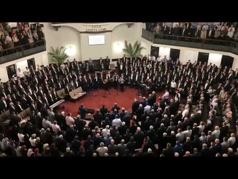 Osana! Canta adunarea...