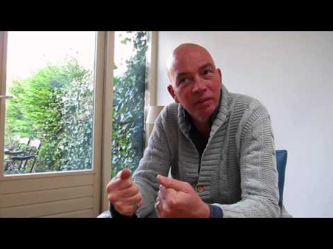 Tommy Wieringa: Es gibt keine Klischees, wenn man gut schreibt