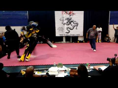 Yohan Alvarado vs James Pore