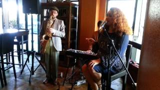 Small Sounds Orchestra feat. Lisa Tomlins