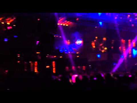 LEON plays Reelow, Smoke Sykes - Fester (Original Mix) @Music On, Amnesia 2014.08.24