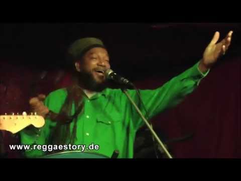 Joseph Blue Grant a.k.a. Still Cool - 5/8 - Worries - 10.07.2015 - Schokoladen Berlin