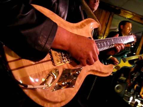 NOKIE EDWARDS + VENTURESMANIA - "DRIVING GUITARS"