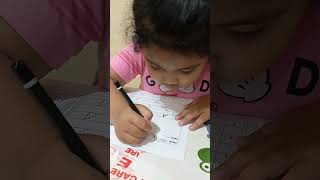 Download lagu Mengerjakan PR Sekolah #sekolah #anaktk mp3