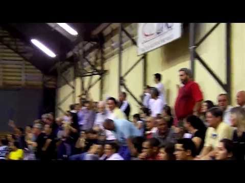 BASQUETE LINS TORCIDA