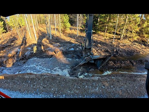 Digging Ditches In A New Style