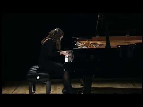 Ana Beatriz plays Medtner Fairy Tale Op. 20 No.1