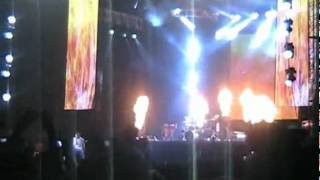 preview picture of video 'GUNS'N ROses -- LIVE And Let DIE !!! QUITO//ECUADOR 2010'