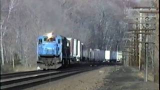 preview picture of video 'Conrail TV6 with help 3-17-89'