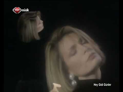 Ajda Pekkan - Bir Yabancı Gibi (TRT Müzik)