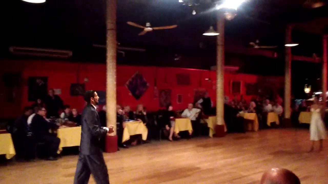 Jésica Gómez y Franco Andrada bailan Mi novia de ayer en Grisel