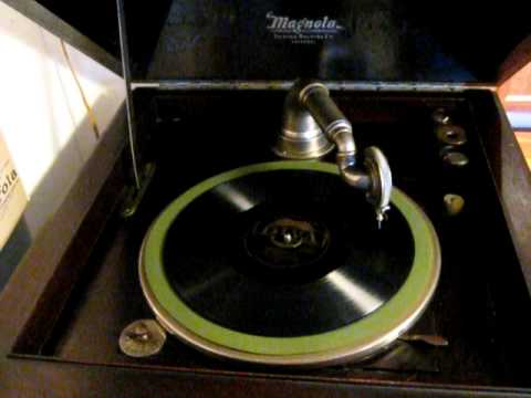 The Manhattan Dance Makers ''What do we do on a DEW-DEW-DEWEY DAY''  V- IRVING KAUFMAN