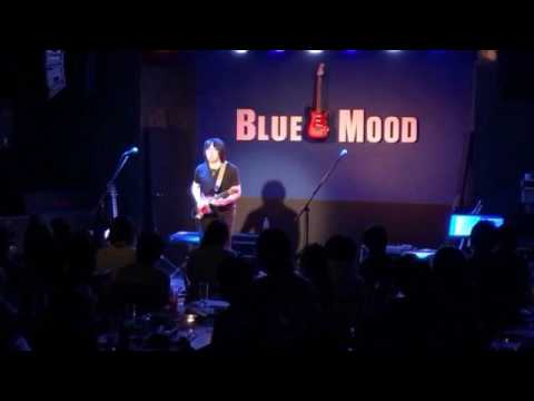 Just Funky Solo Performance at the Blue Mood Tokyo - Tomo Fujita