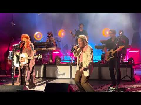 Wynonna Judd feat. Brandi Carlile ‘Mama He’s Crazy’, ‘Girls Night Out’, ‘Turn It Loose’ 8 25 2025