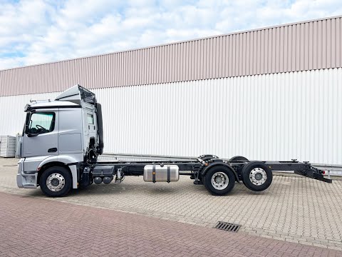 DAIMLER-BENZ Actros 2527 L 6x2, Liftachse, Multimedia Cockpit, Bi-Xenon