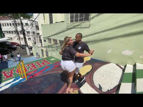 Dançando pagode capixaba - parakundê