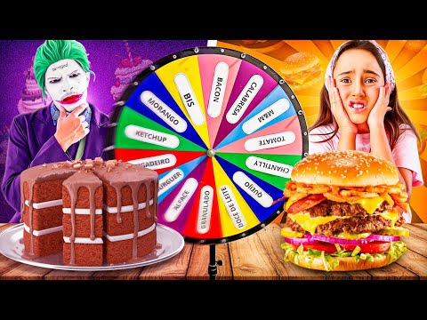 A ROLETA MISTERIOSA DECIDE O QUE VAMOS COMER NO HAMBURGUER VS BOLO