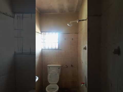 2bedroom apartment upstairs @Oke-afa street axis