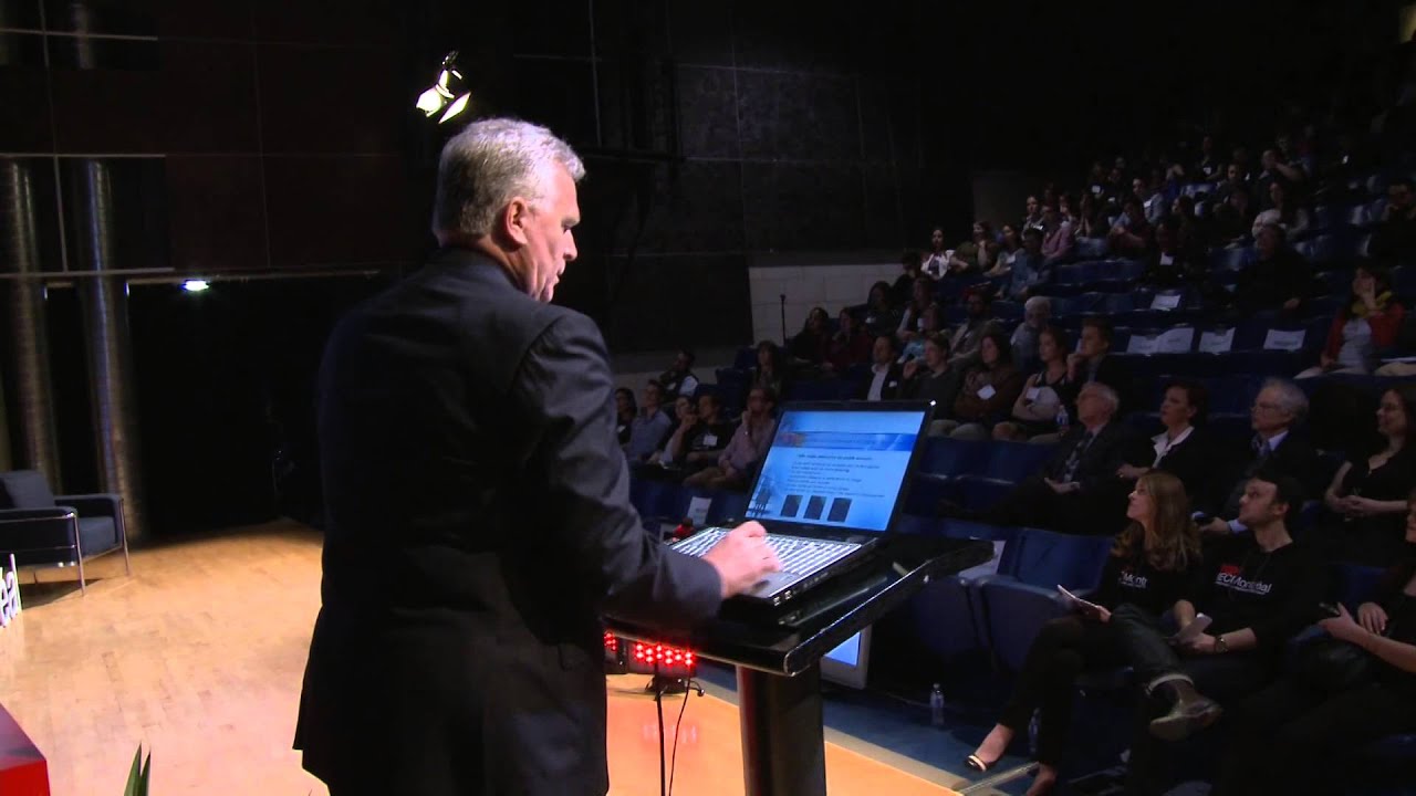 Le langage corporel et la communication non verbale | Christian Martineau | TEDxHECMontréal