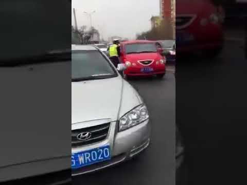 We all should respect traffic police