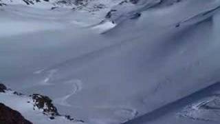 preview picture of video 'Ski Chile: Gomez skiing Valle Hermoso, Andes Mountains, Chile'