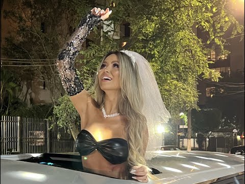 Rarbbie - Participação Especial Clipe Se Beber Não Case (Latino)