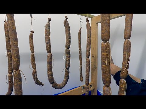 Making Simple Calabrese Style Salami (Part 3: Curing the Salami)- Joe's Kitchen