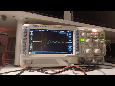 The sine wave of an LC Tank Circuit